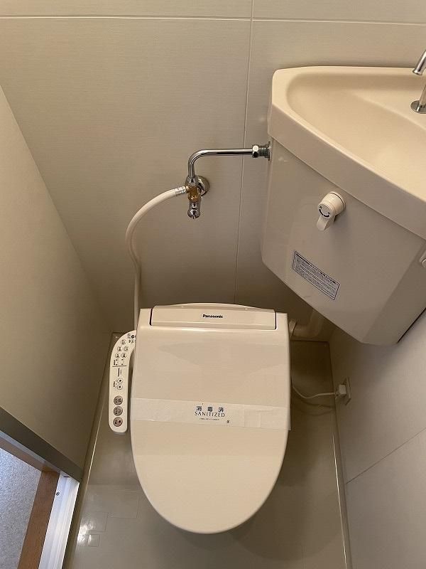 【トイレ】　洗浄便座に交換予定※写真はイメージ。