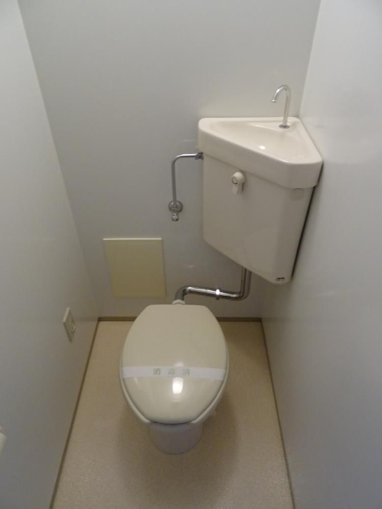 【トイレ】　温水洗浄便座に交換予定
