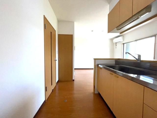 �É����É��s�����`�n30-21�̃}���V�����̋����E���r���O