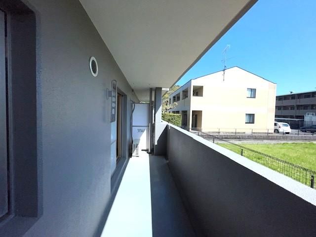 �É����É��s�����`�n30-21�̃}���V�����̃o���R�j�[