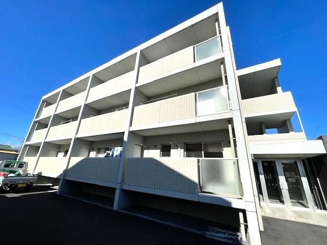 �É������}�s���6�̃}���V�����̌����O��