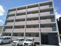 �É����ĒÎs�h��1����4-7�̃}���V�����̌����O��